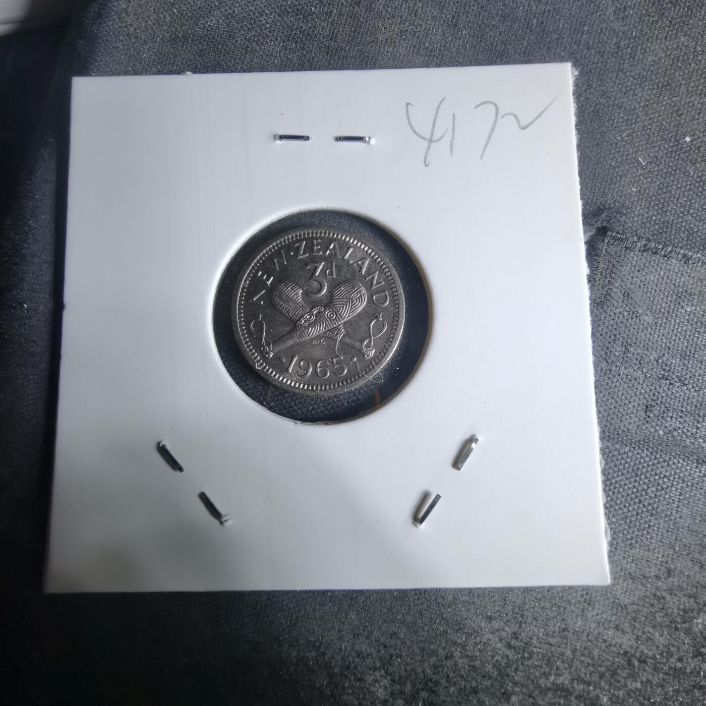 沼泽如烟--第941场 新西兰1965年3便士