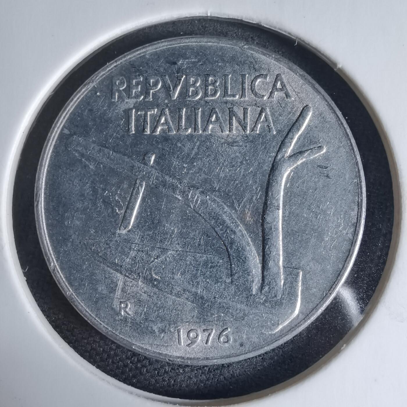 沼泽如烟--第941场 意大利1976年10里拉