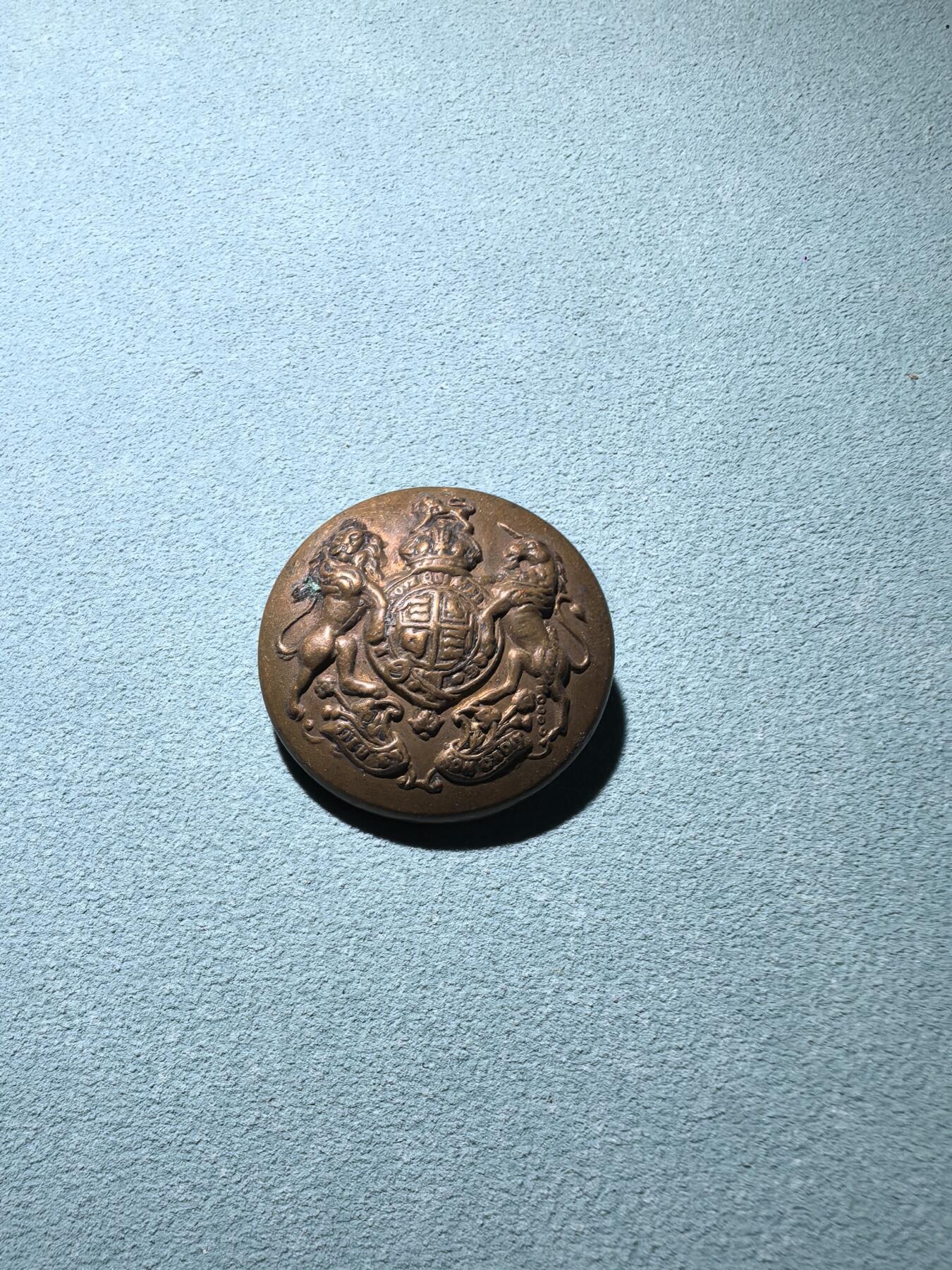 盛世勋华——号角文化勋章邮票专场拍卖第294期 英国陆军制服纽扣 二战时期 带厂标