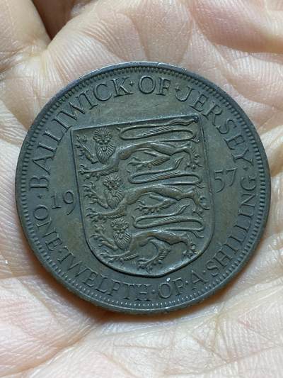 2025年第一百三十八场(总第一百六十四场）外国好品散币场(免佣金) - 英属泽西岛🇯🇪1957单年份1/12先令(伊丽莎白二世青年带冠)