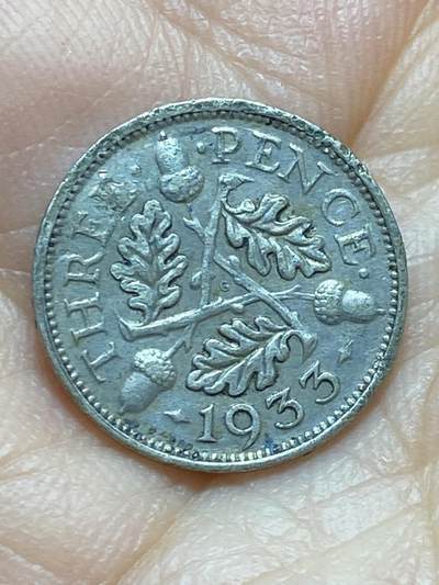 2025年第一百三十八场(总第一百六十四场）外国好品散币场(免佣金) - 英国🇬🇧1933年3便士银币(乔治五世第四版)