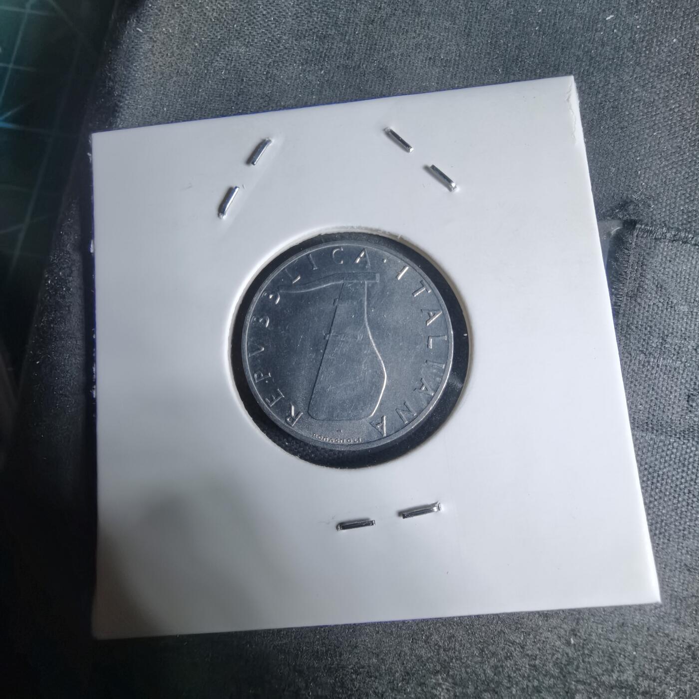 沼泽如烟--第941场 意大利1981年5里拉