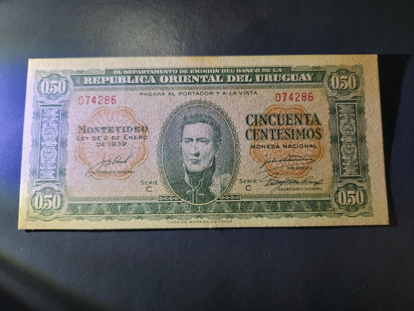 12月20号晚上8点 外国纸币自动截拍第74场 1939年 乌拉圭 50分 新品有一道细折