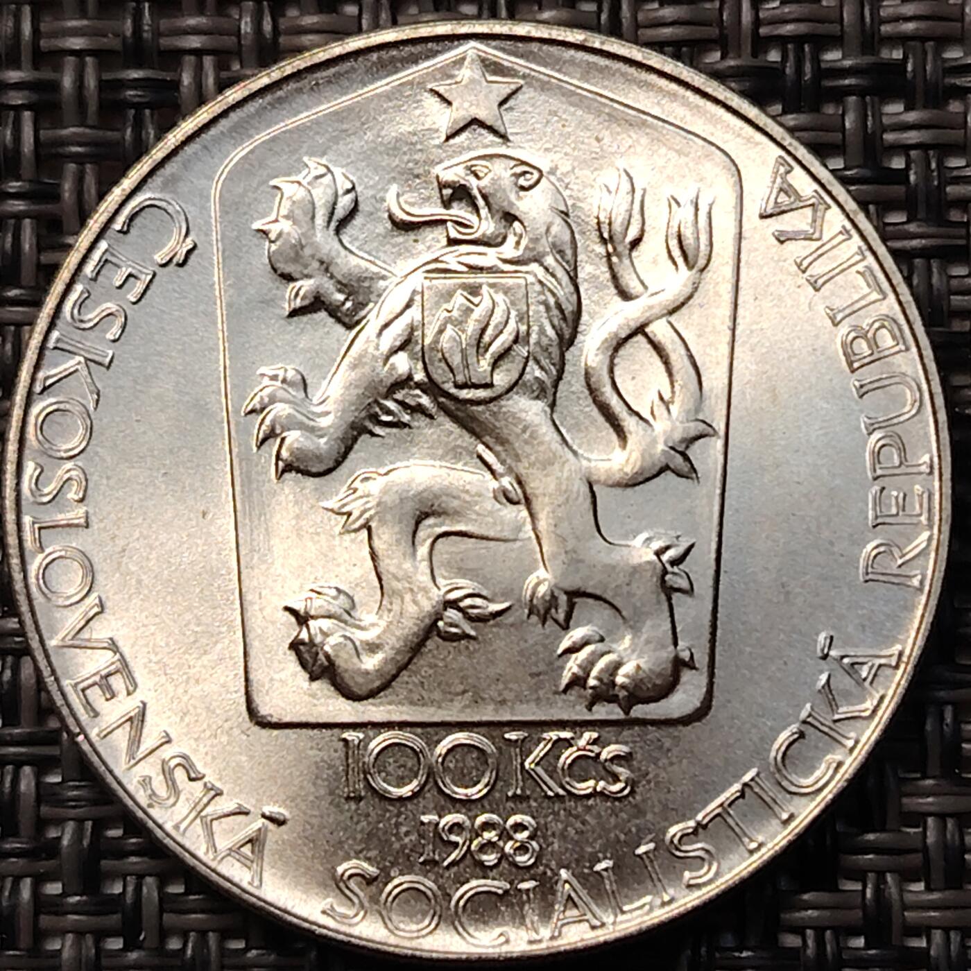 布加迪🐬～世界钱币(上海)🌾第 266 期 /  各国套币和散币