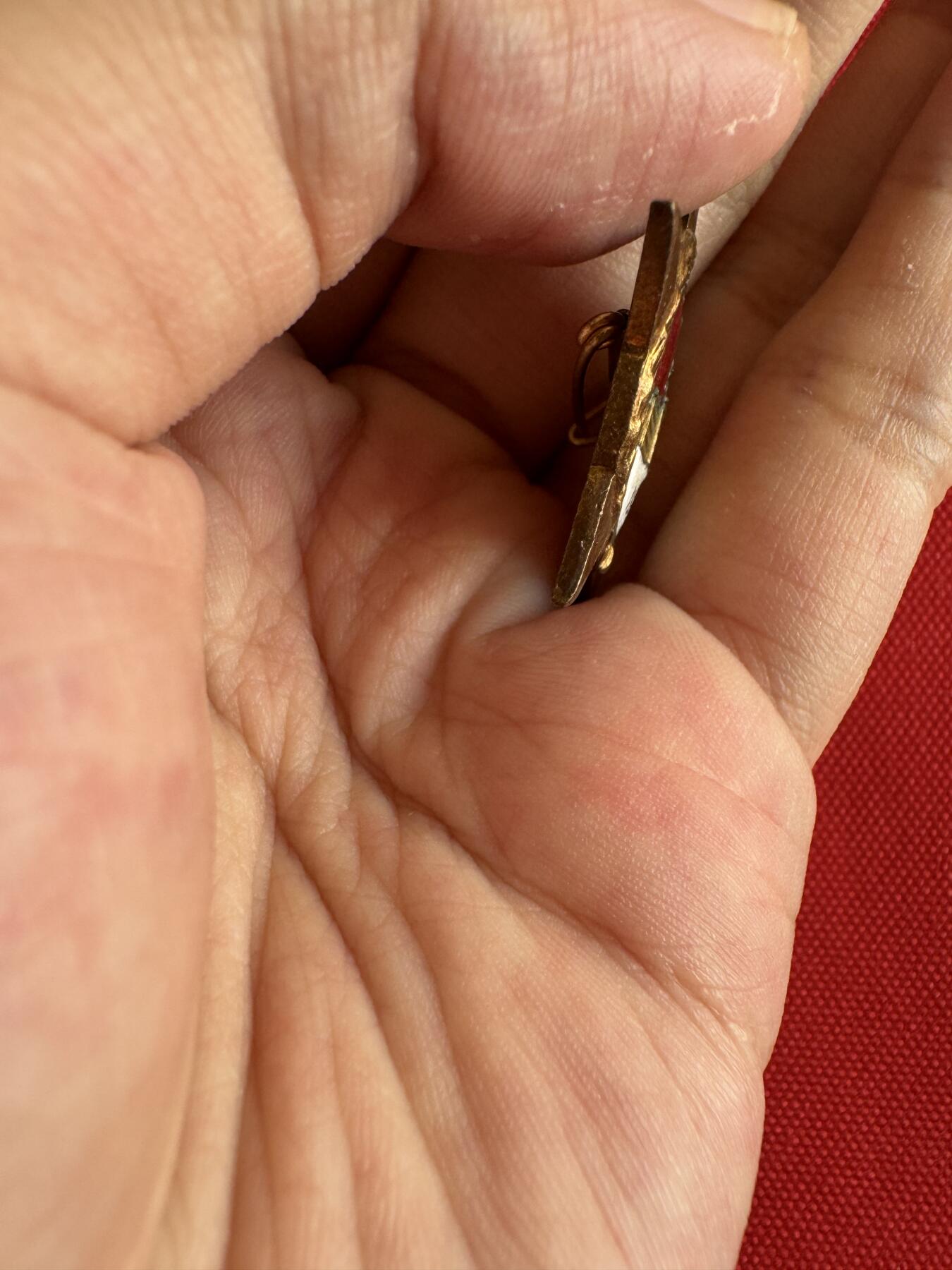 五哥徽章群   20号周六晚上八点4群联拍 铜章