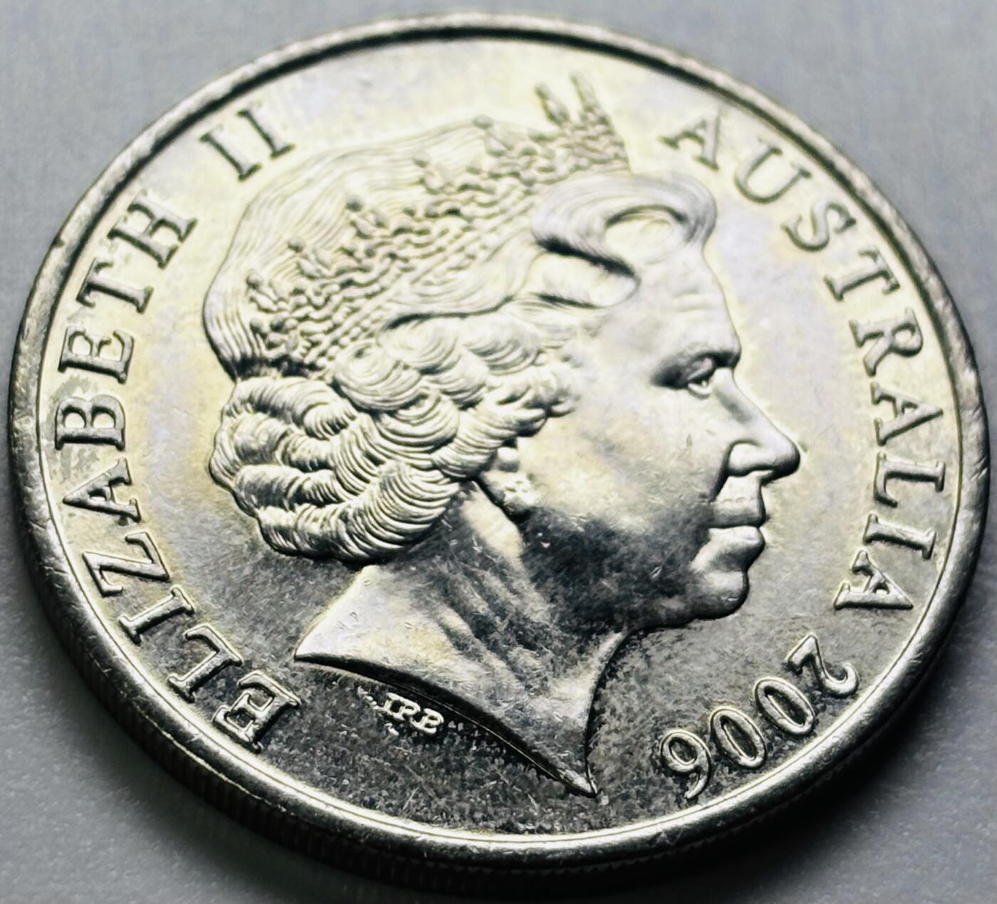 文馨钱币收藏第 286 场，圣诞节专场【 长期接收代拍品低至 0 佣金】 原光好品 2006 年澳大利亚鸭嘴兽 20 分