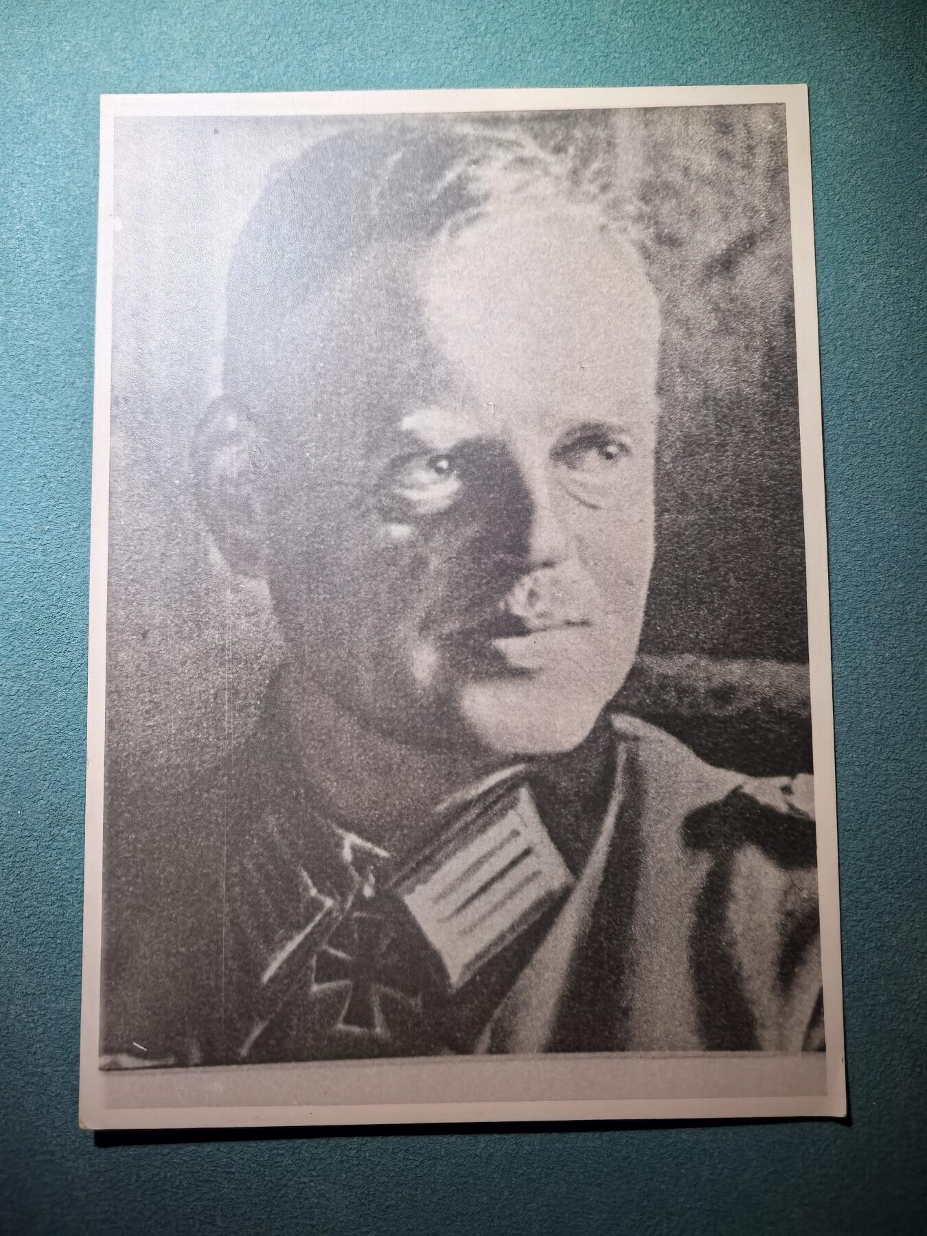 盛世勋华——号角文化勋章邮票专场拍卖第294期 德国（1939）骑士十字勋章获得者照片 上校冯·缪勒 佩戴骑士十字勋章等