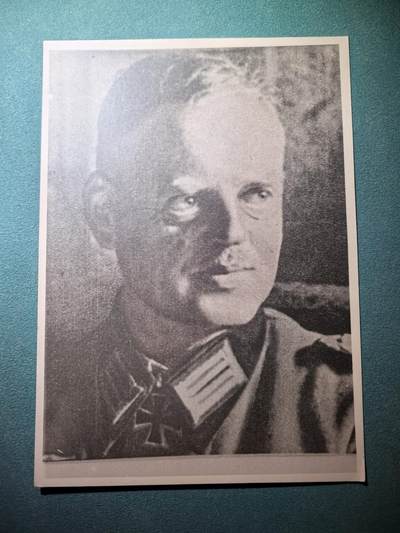 盛世勋华——号角文化勋章邮票专场拍卖第294期 - 德国（1939）骑士十字勋章获得者照片 上校冯·缪勒 佩戴骑士十字勋章等