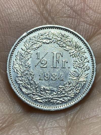 2025年第一百三十八场(总第一百六十四场）外国好品散币场(免佣金) - 瑞士🇨🇭1984年1/2法郎(第五版，无标版)