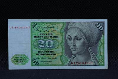 【淘币小摊】限时拍第八百三十四拍  纸币场  满百包邮可预留两周  周一统一发货  - 西德1970年20马克纸币【有折】