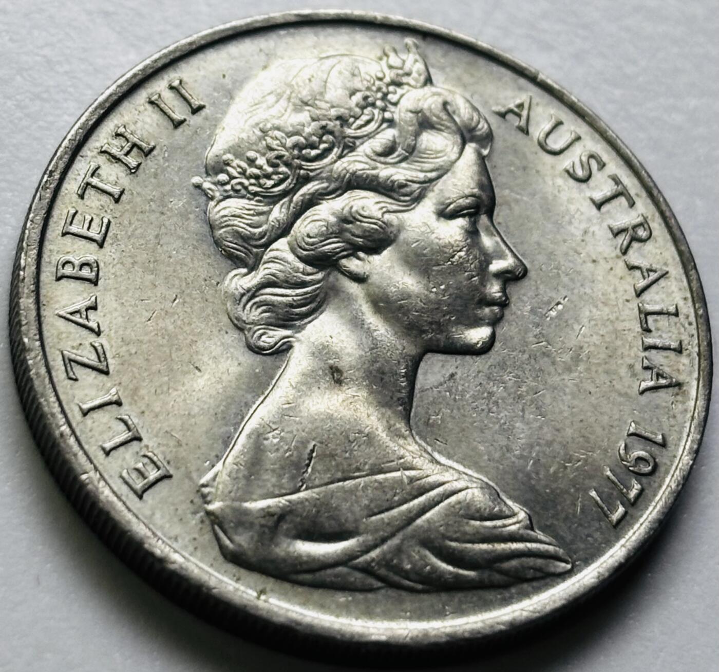 文馨钱币收藏第 286 场，圣诞节专场【 长期接收代拍品低至 0 佣金】 原光好品1977 年澳大利亚鸭嘴兽 20 分