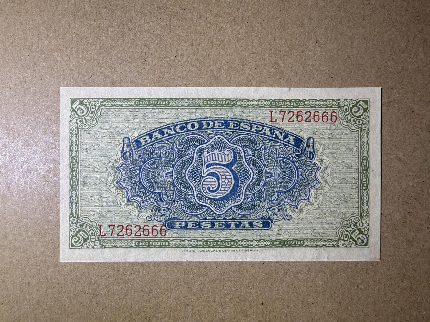 《艾美收藏》第225期-12.15周日外币精选场 豹子号 西班牙5比塞塔 UNC 1940年稀少版本 无4豹子号