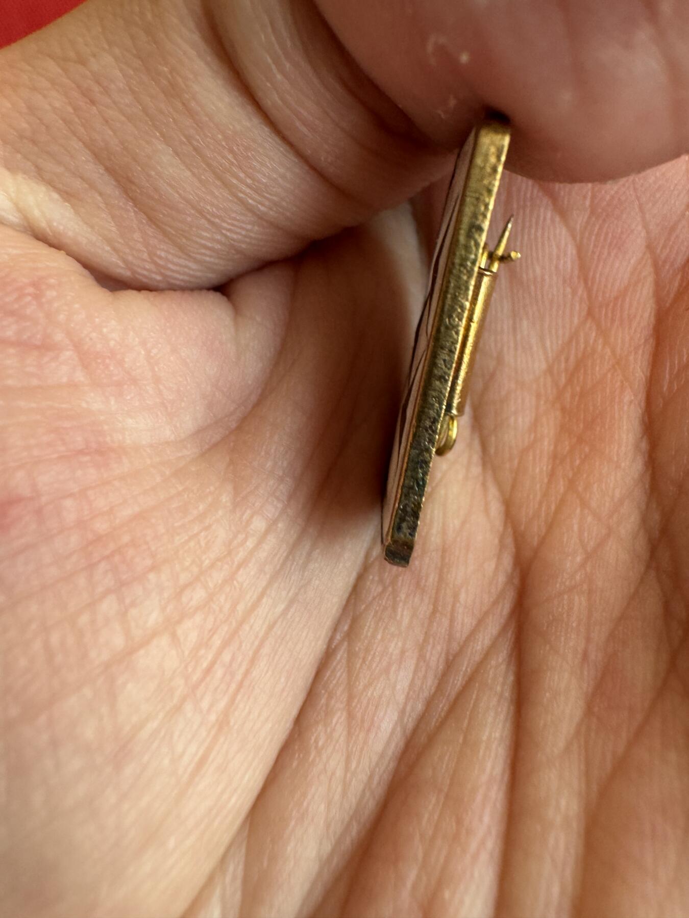 五哥徽章群   20号周六晚上八点4群联拍 铜章