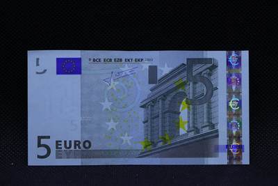 【淘币小摊】限时拍第八百三十四拍  纸币场  满百包邮可预留两周  周一统一发货  -   2002年5欧元纸币【有折】