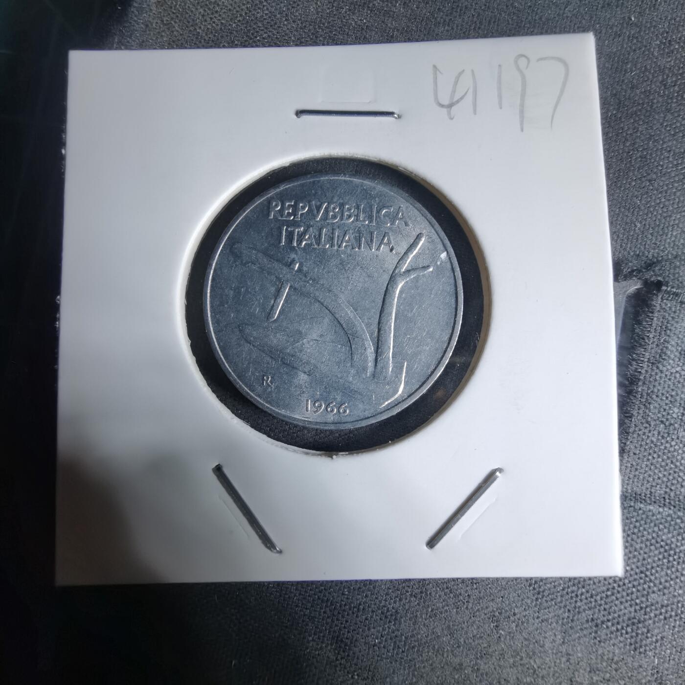 沼泽如烟--第941场 意大利1966年10里拉