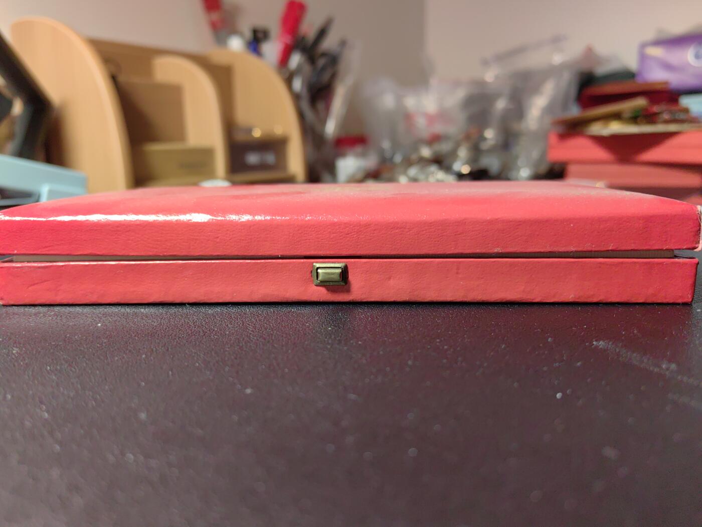 靖甫拍卖第十三场 南非纪念币盒子 木盒