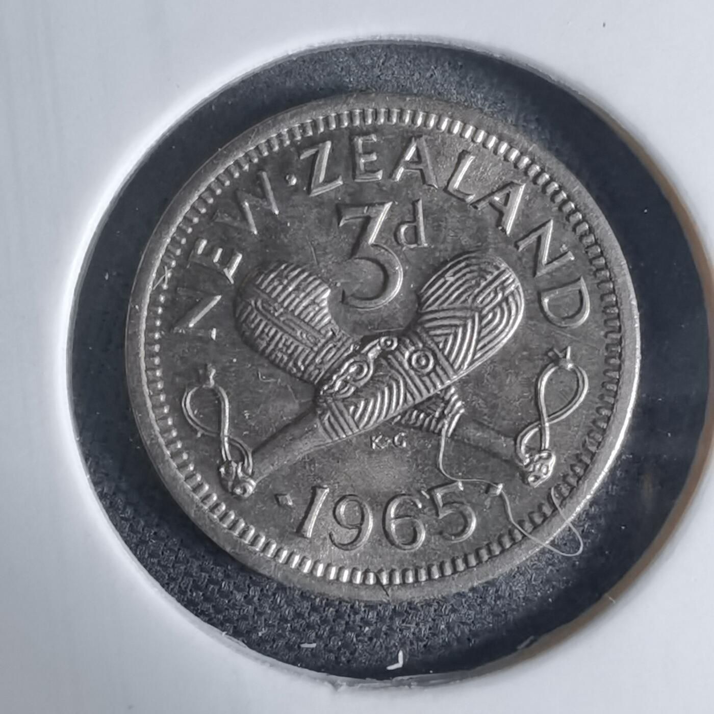 沼泽如烟--第941场 新西兰1965年3便士