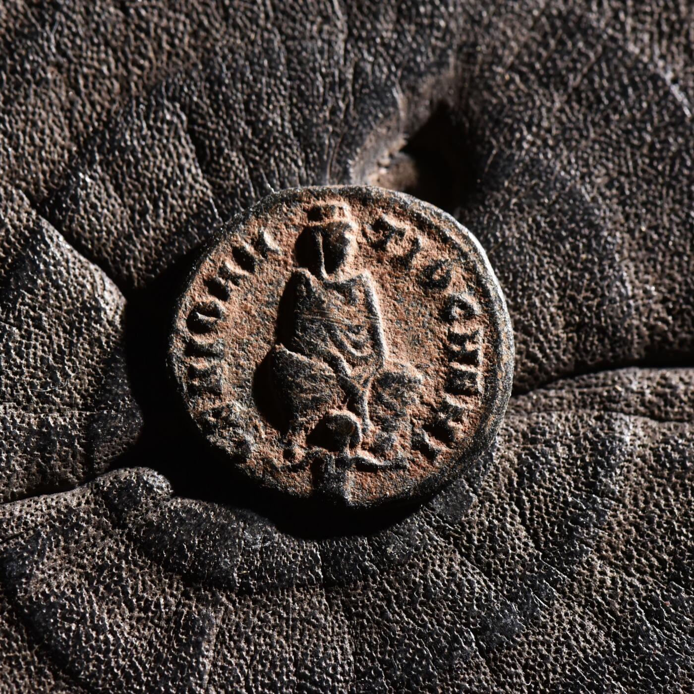 【良泉】【元旦直播场】1月1日晚19.30点开拍！208组西方古代钱币、日本朝鲜花钱 【迫害基督教铜币】公元311/2年【古罗马】马克西米努斯·代亚，打制于安条克城，1.72克