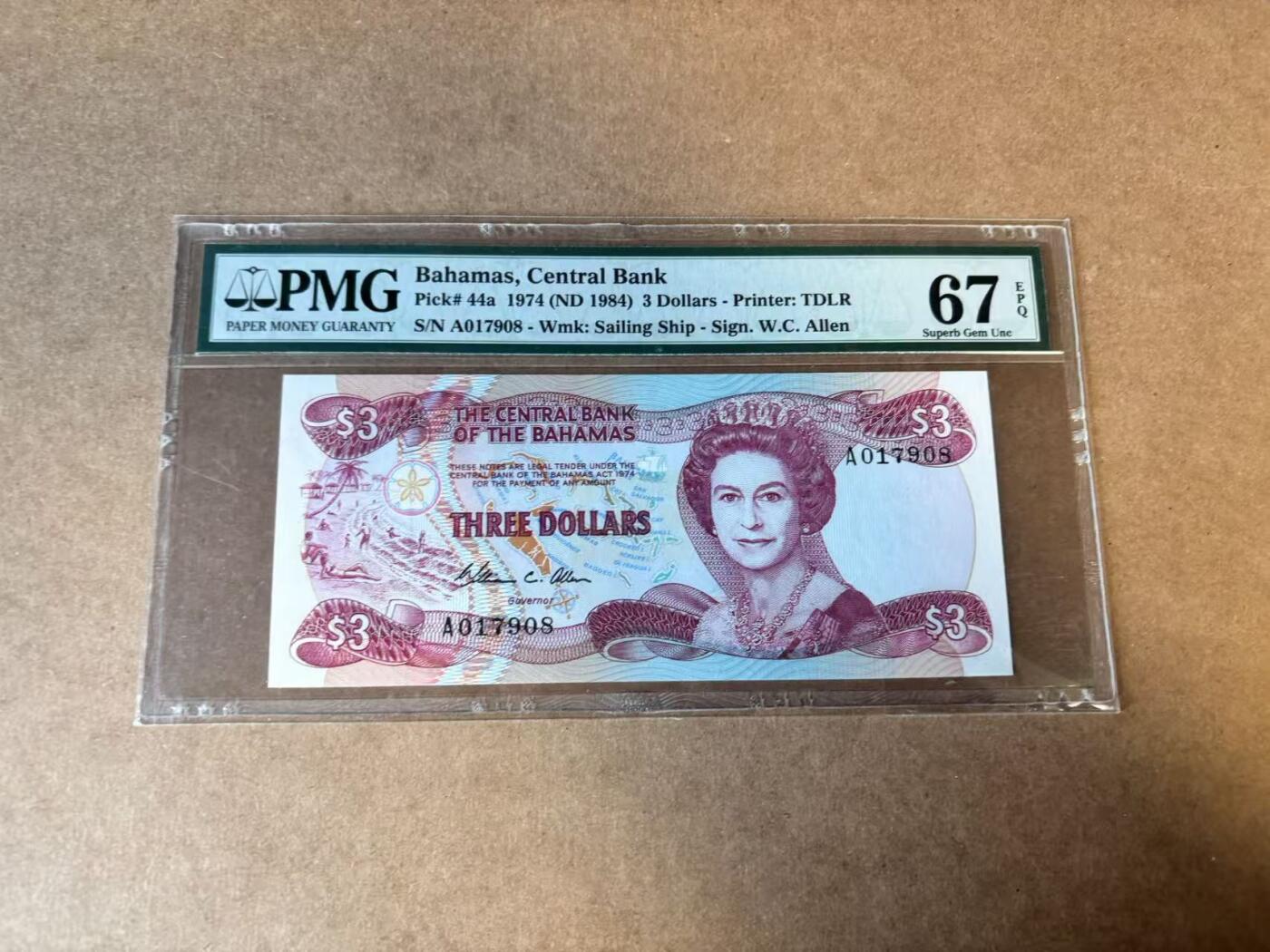 【Blue Auction】世界纸币精拍第765期——18级TOP拍卖/信誉/品质/专业/高效💫 巴哈马 1984年3元 女王  PMG67EPQ 