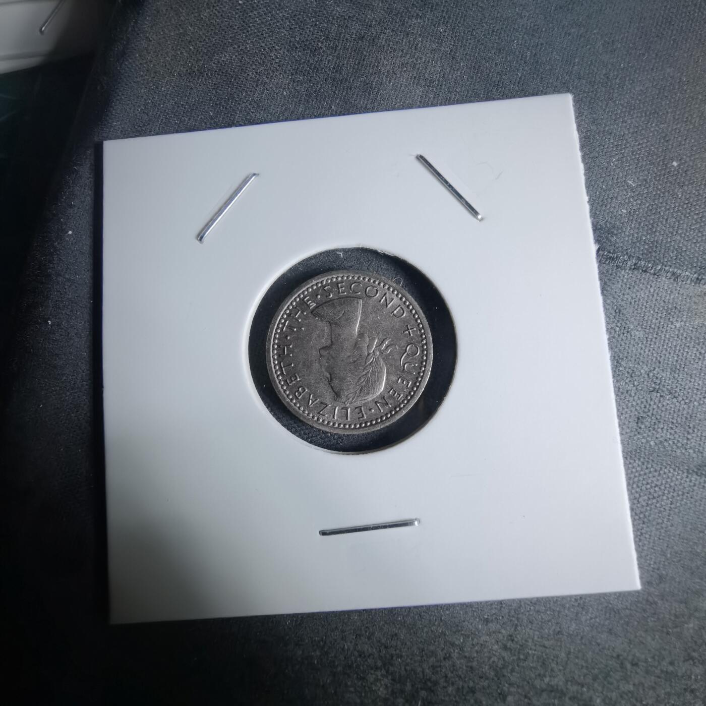 沼泽如烟--第941场 新西兰1965年3便士