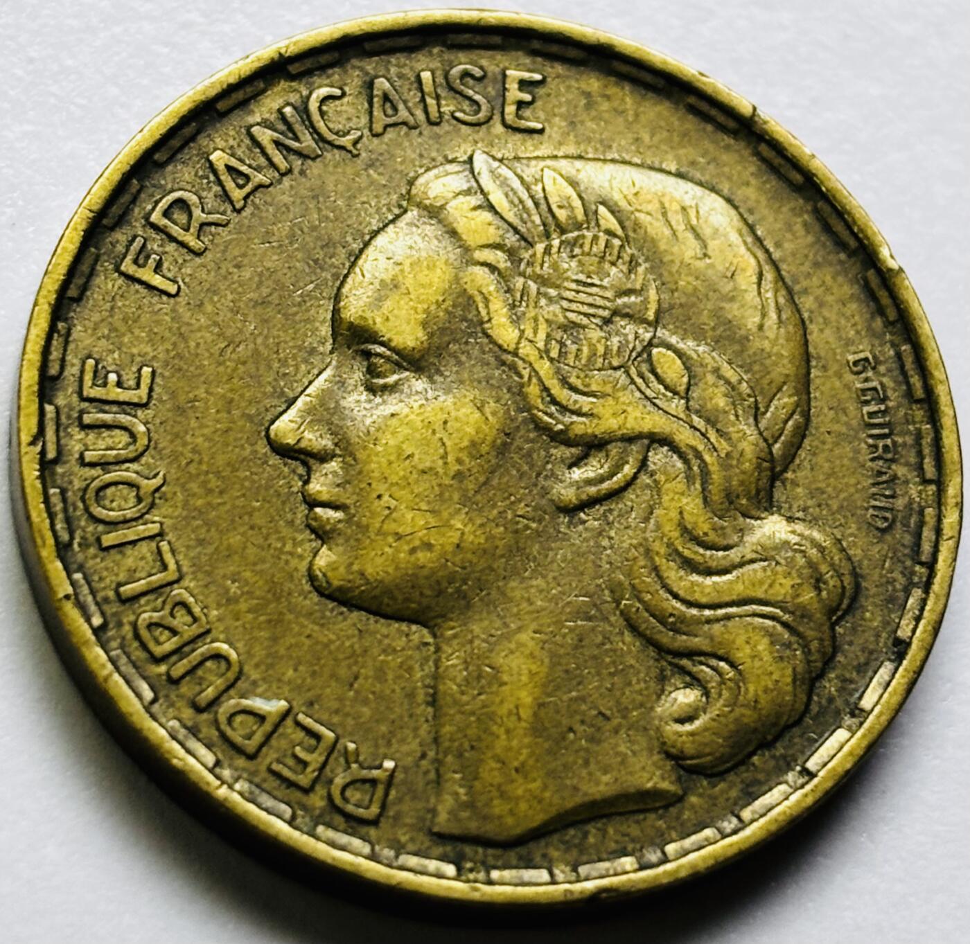 文馨钱币收藏第 286 场，圣诞节专场【 长期接收代拍品低至 0 佣金】 铜光美品 1952 年法兰西第四共和国 第一版本 50 法郎大铜币