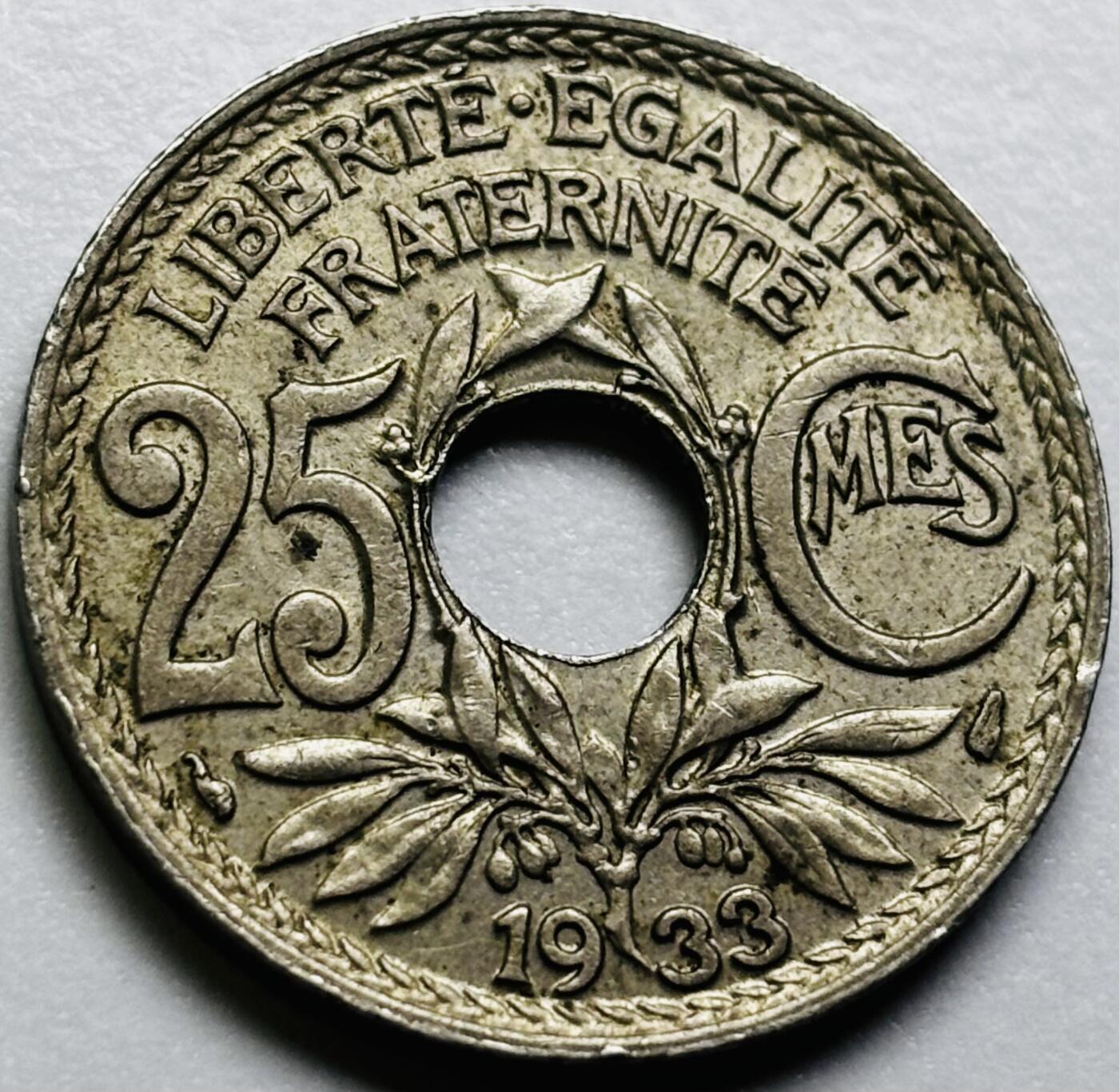 文馨钱币收藏第 286 场，圣诞节专场【 长期接收代拍品低至 0 佣金】 好品 1933 年法兰西第三共和国 第四版本 25 分