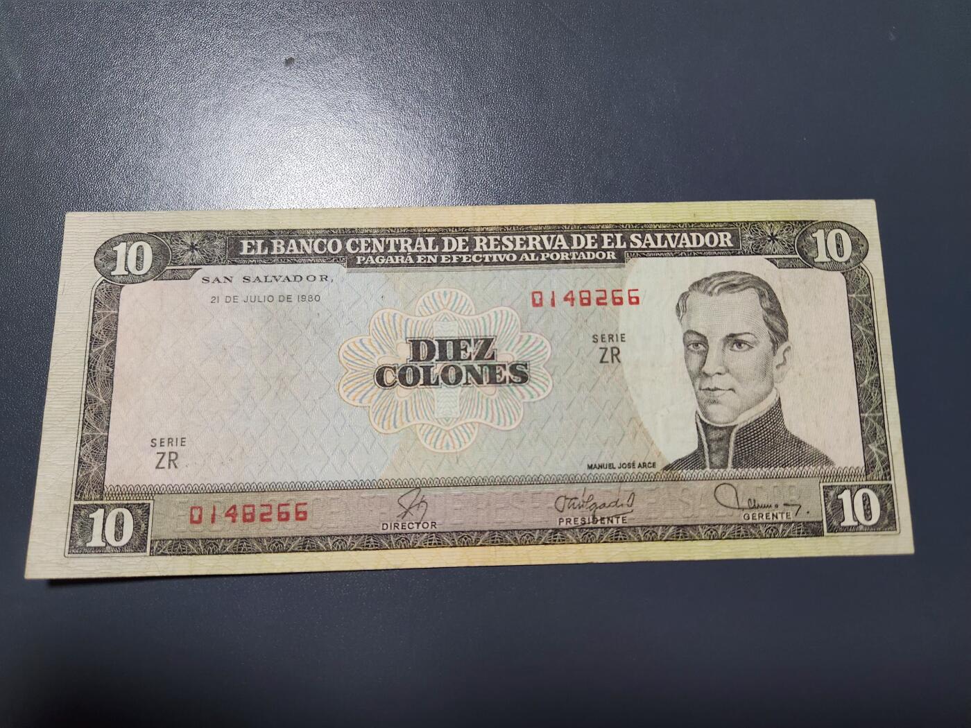 12月21号晚上8点 外国纸币自动截拍第75场 萨尔瓦多1980年10科朗纸币