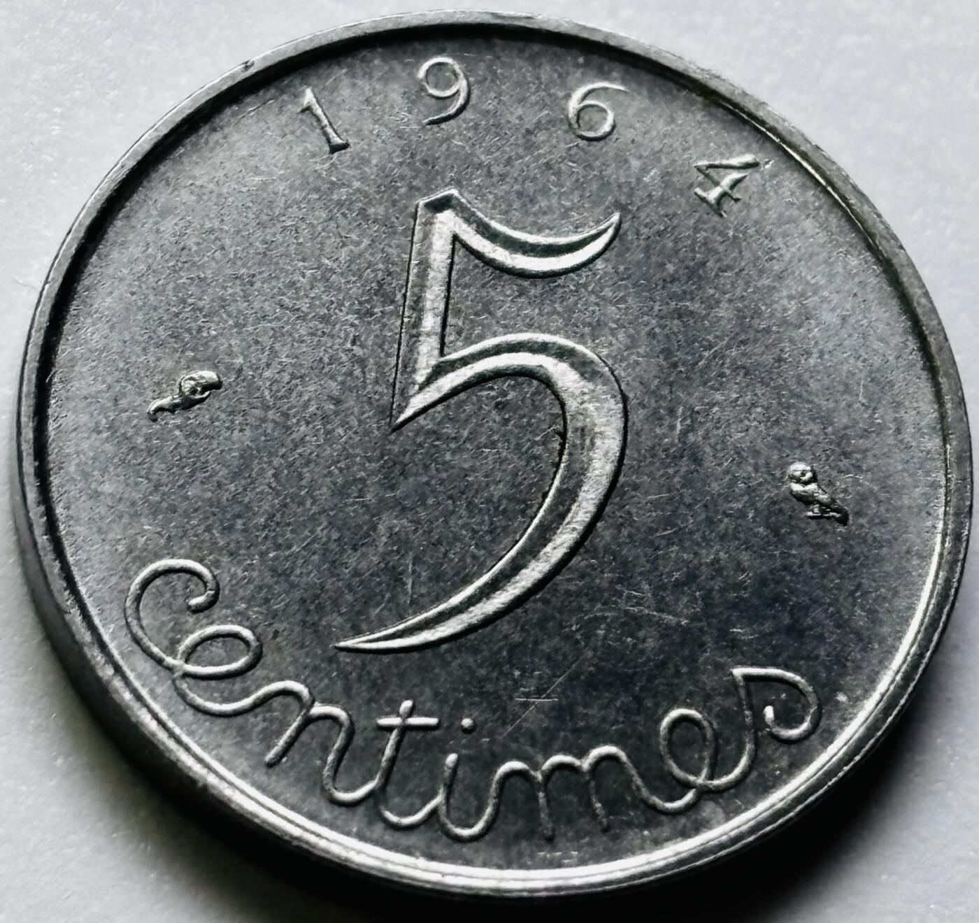 文馨钱币收藏第 286 场，圣诞节专场【 长期接收代拍品低至 0 佣金】 好品 1964 年法国 5 生丁，关门版