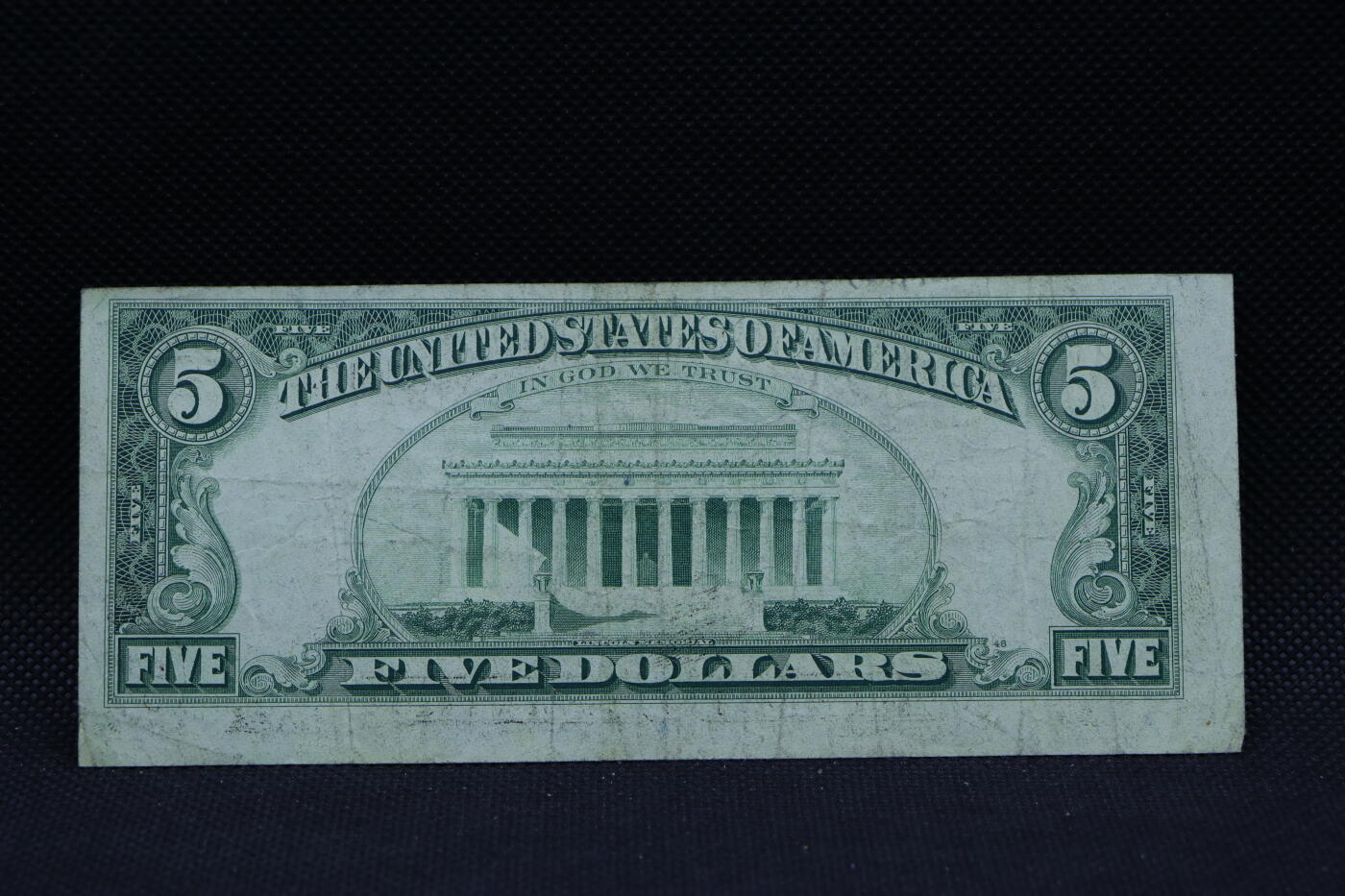 【淘币小摊】限时拍第八百三十四拍  纸币场  满百包邮可预留两周  周一统一发货    美国1981年5元纸币【有折】