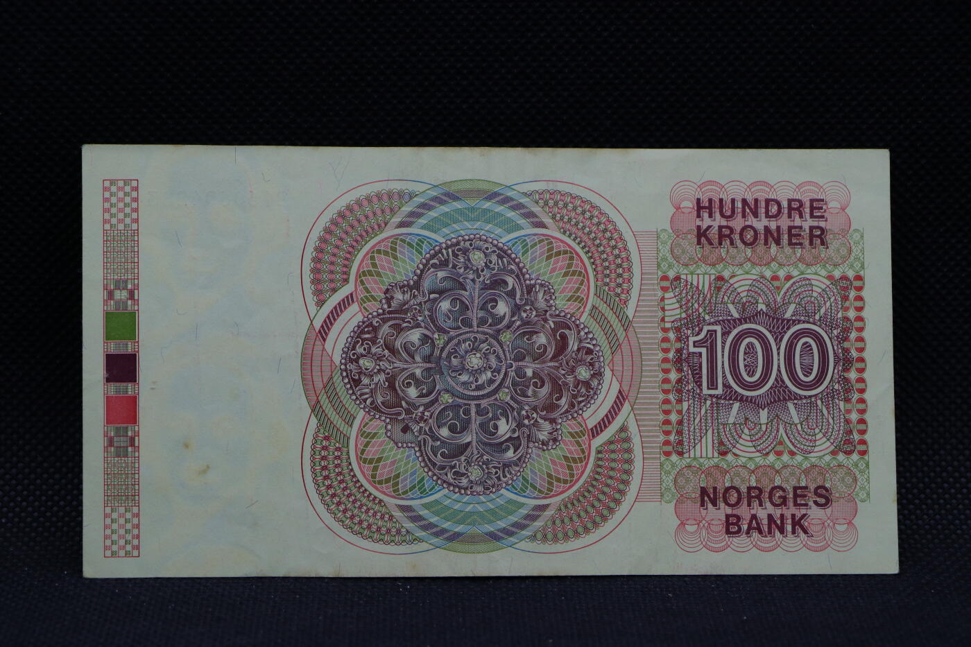 【淘币小摊】限时拍第八百三十四拍  纸币场  满百包邮可预留两周  周一统一发货   挪威1987年100克朗纸币【有折】