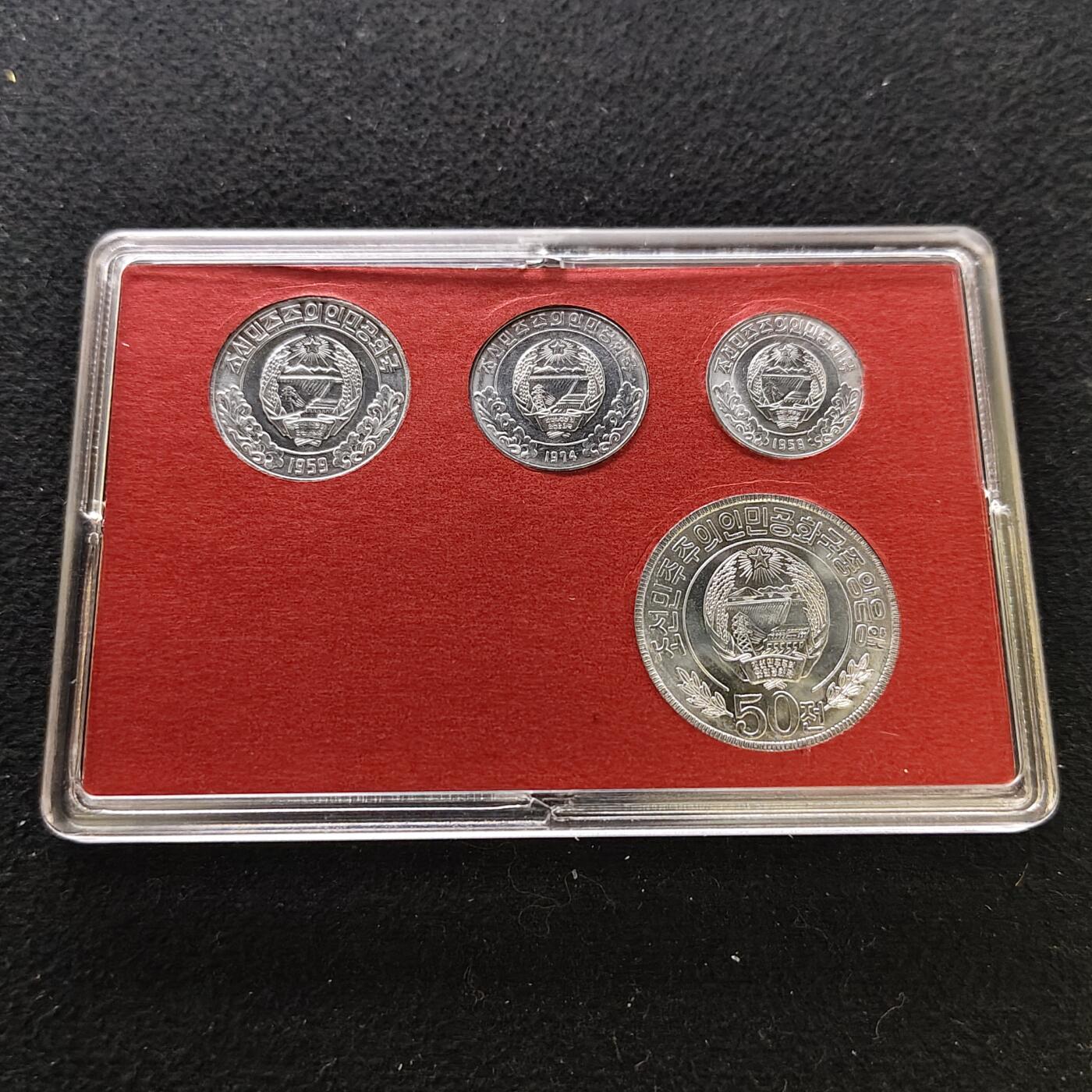 【全场包邮】纯粹捡漏拍489场（免费代拍第26场） 朝鲜各年份单星版+双星版盒装套币2套一组