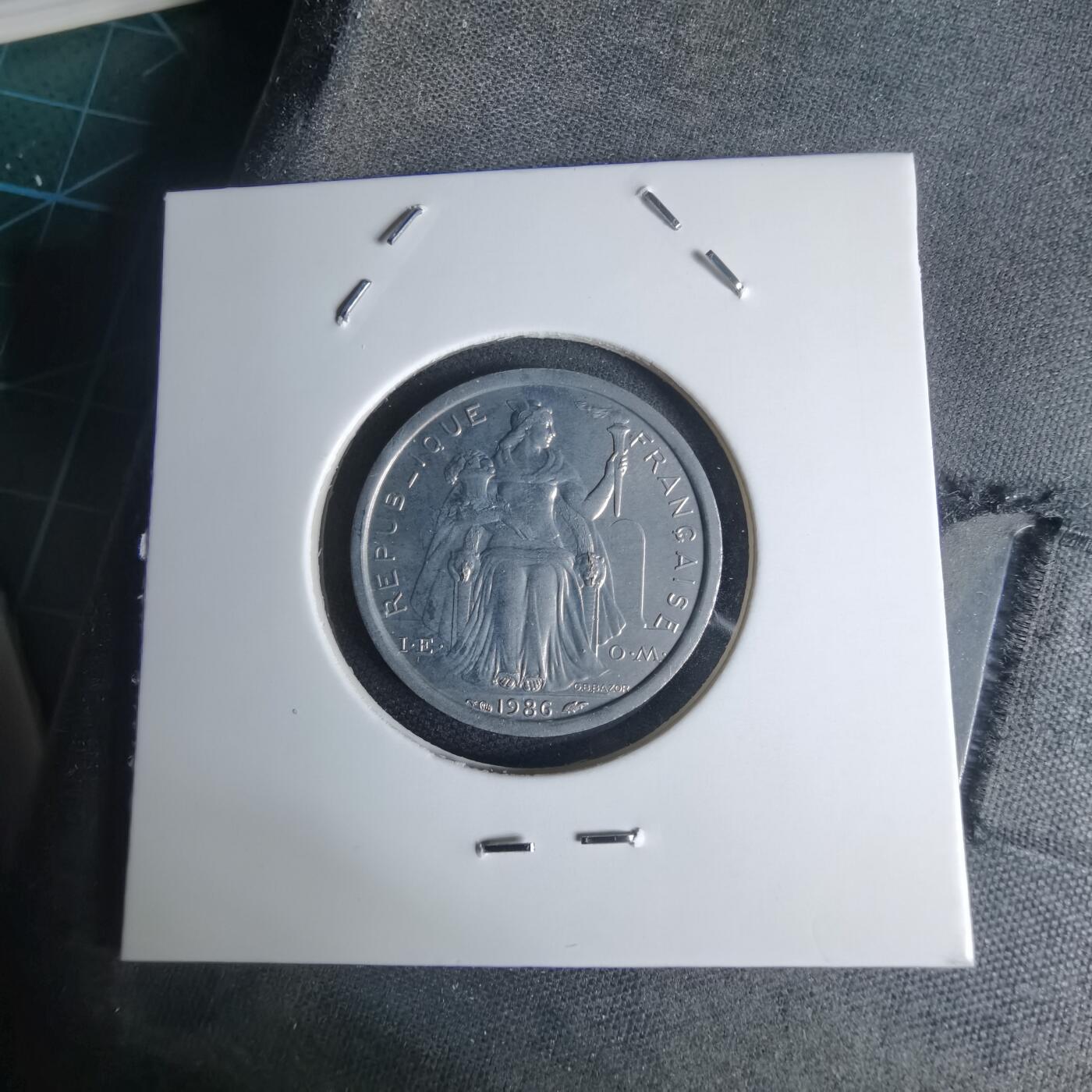 沼泽如烟--第941场 法属波利尼西亚1986年1法郎