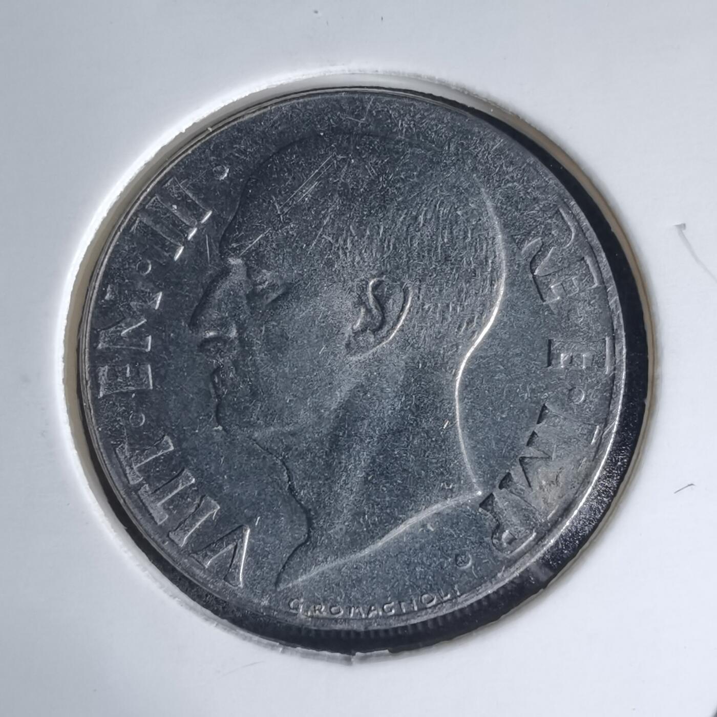 沼泽如烟--第941场 意大利1943年20分