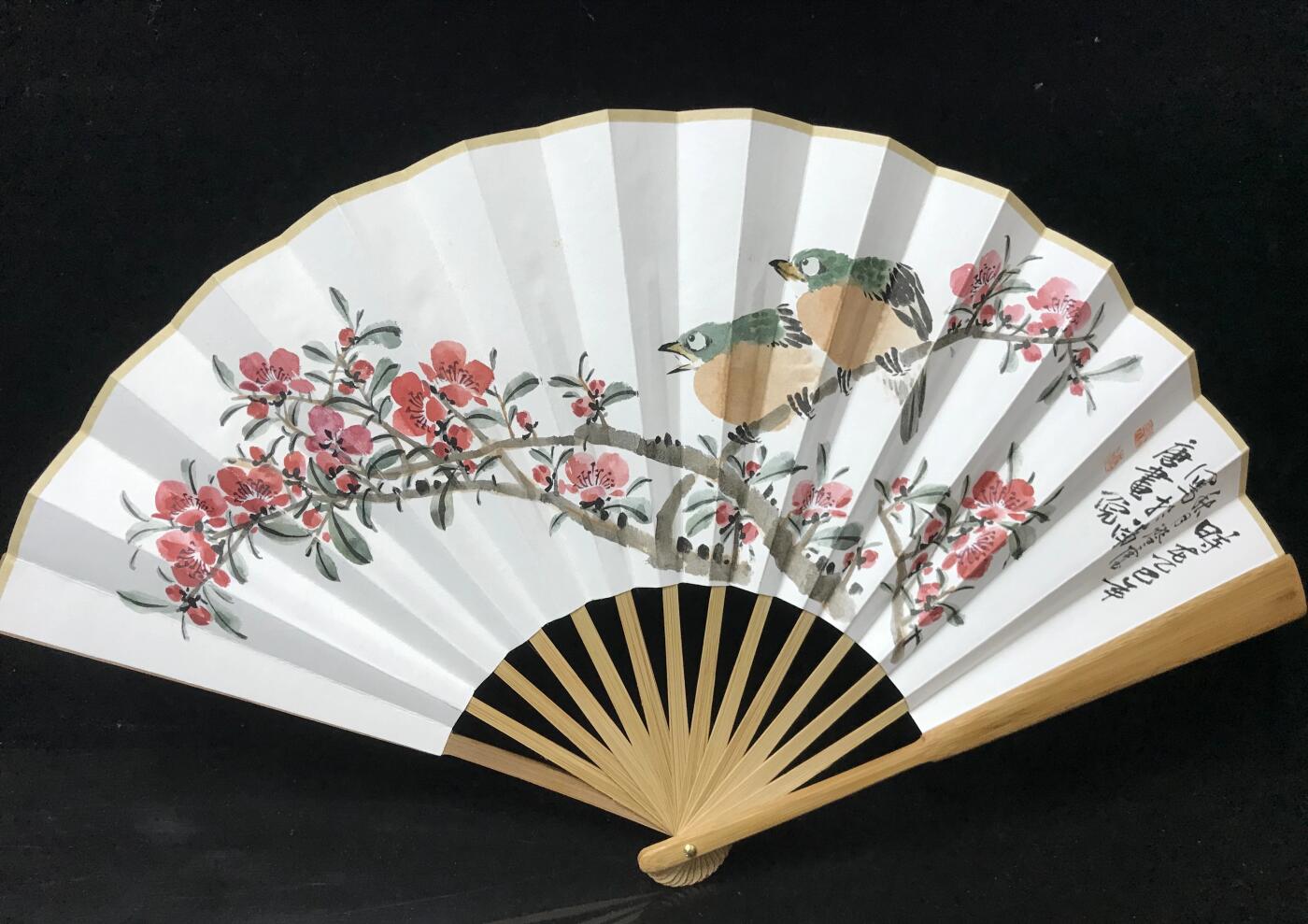 抚柳草堂-第三期章牌钱币 奖章勋章限时免佣 满百包邮 放漏专场 实力派画家纯手绘 花鸟诗文折扇 用笔细腻构图饱满 开合设计效果佳 长30cm竹扇骨