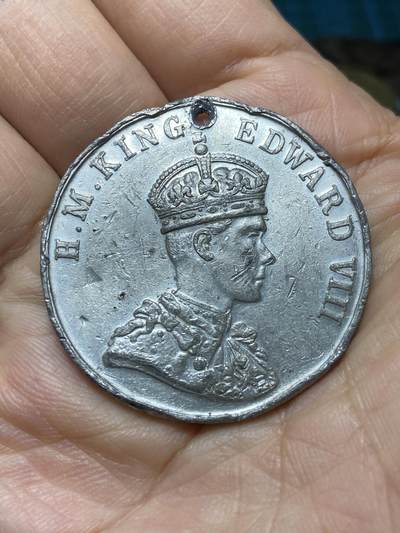 2025年第一百三十九场(总第一百六十五场）外国好品散币场(免佣金) - 未发行有伤–英国🇬🇧1937年纪念章，直径38.3毫米，厚2.1毫米，重20.73克(爱德华八世威斯敏斯特教堂加冕纪念章，原定于1937年5月12日加冕日发行，由于爱德华八世退位此章作废销毁)