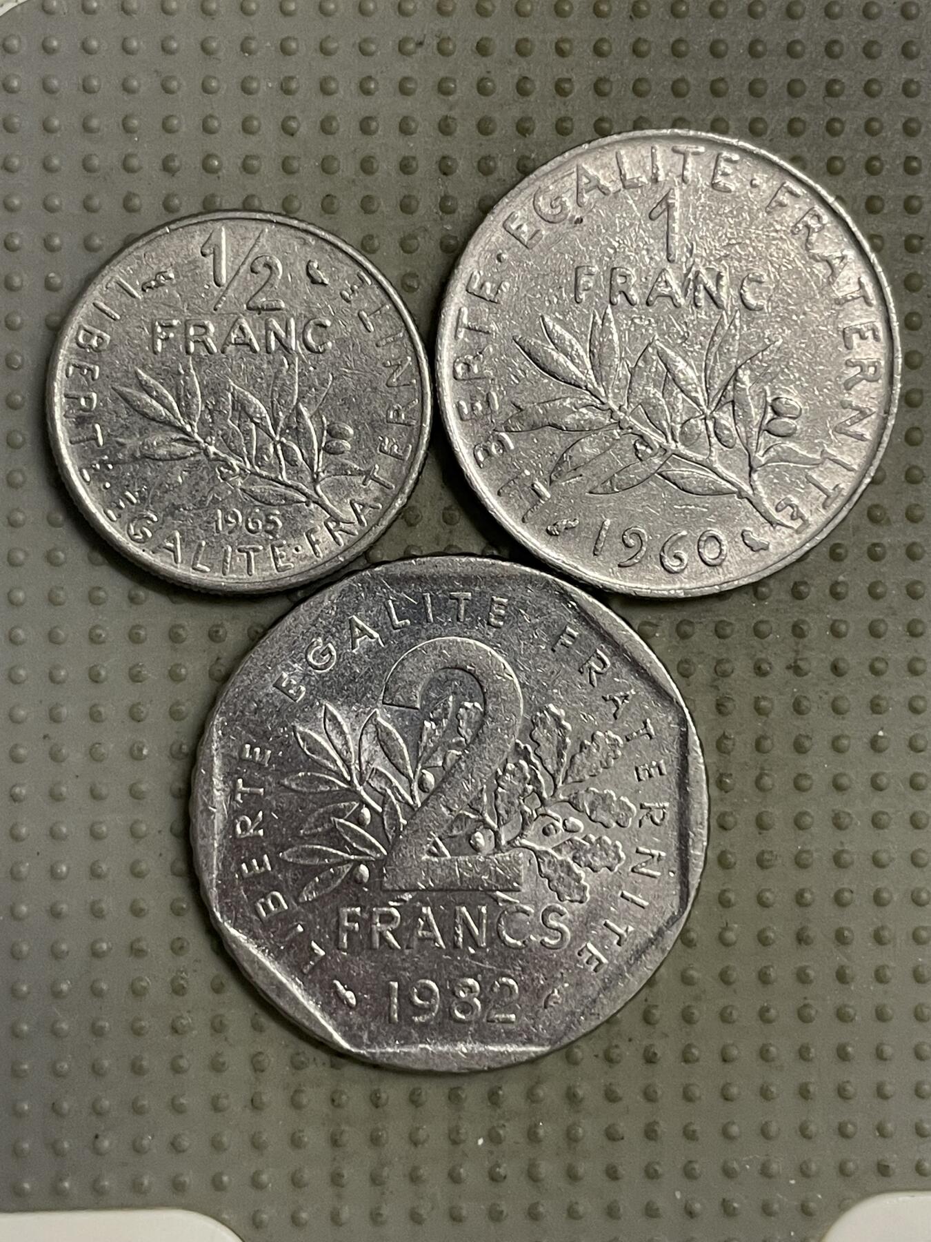 2025年第143场各国散币拍卖（总第143场） 法国3枚