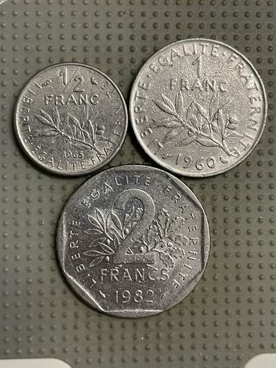 2025年第143场各国散币拍卖（总第143场） - 法国3枚