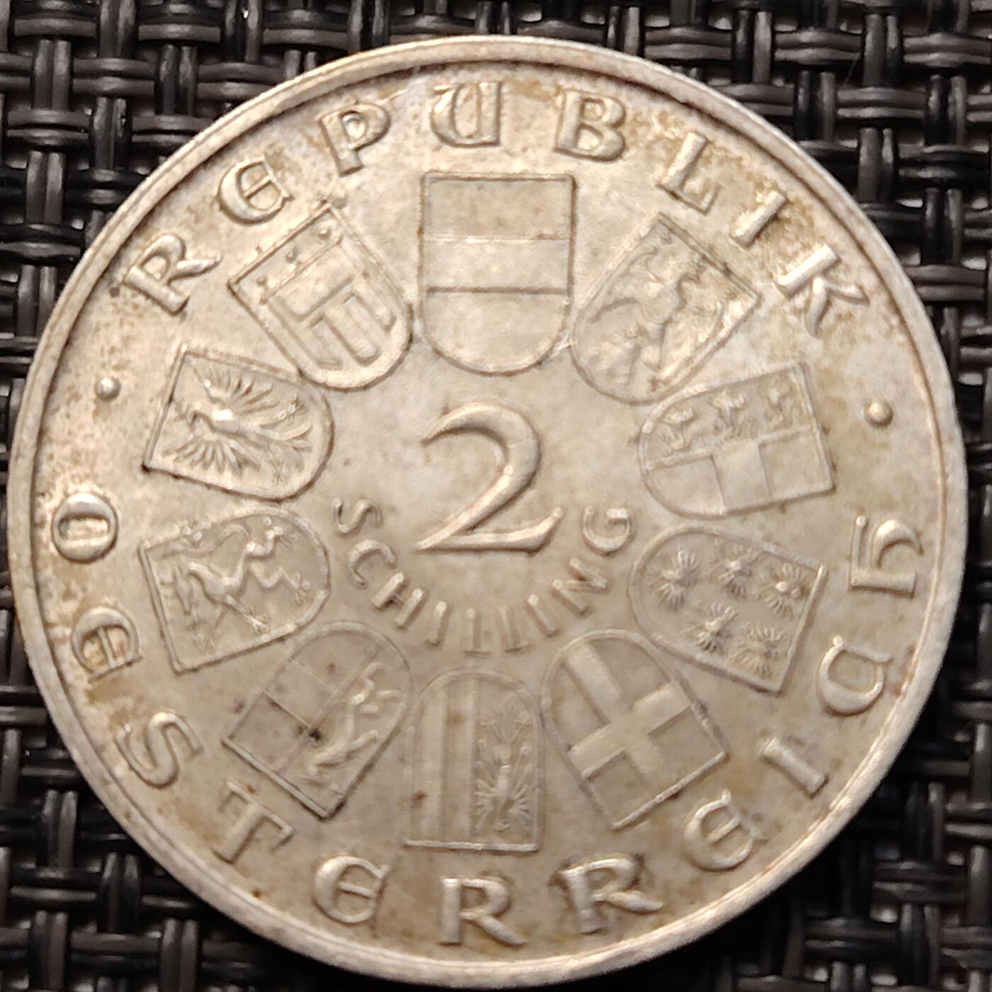 布加迪🐬～世界钱币(上海)🌾第 265 期 /  各国套币和散币