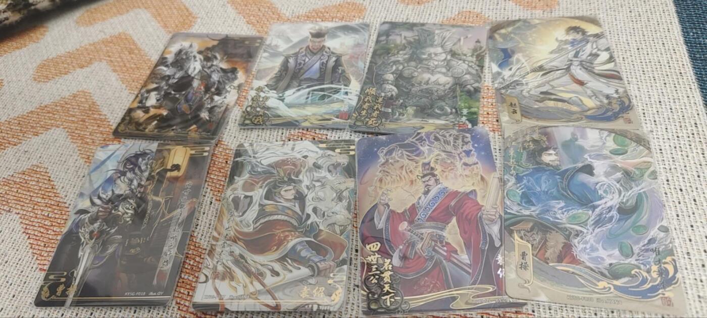 秋原瞳的小店第三十期（卡游三国凑套必备，众多大卡位，总有一个适合你）