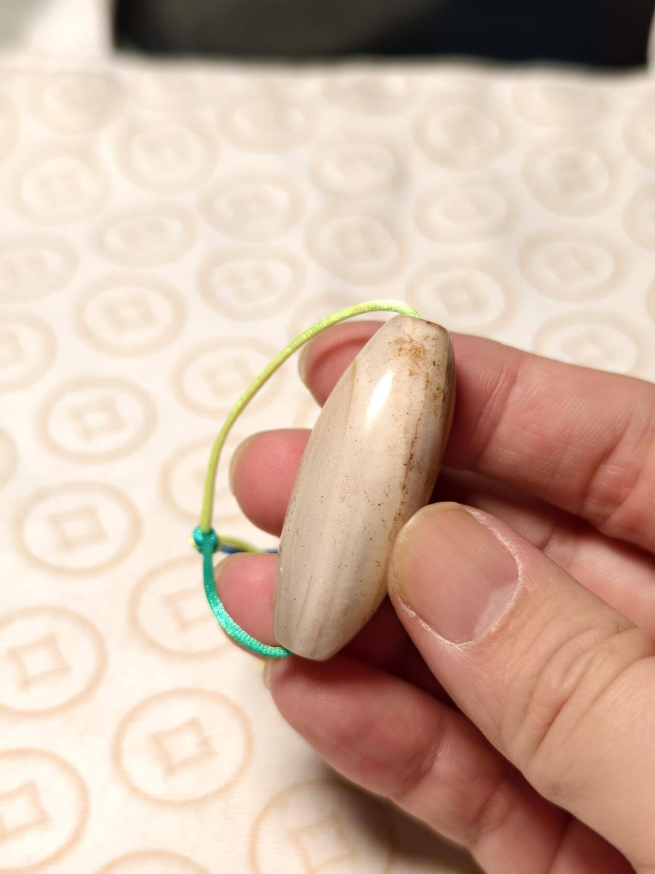 抚柳草堂-第三期章牌钱币 奖章勋章限时免佣 满百包邮 放漏专场 西亚阿契美尼德古珠 两千系皮壳熟旧老化痕迹自然 难得美品永久保真 珠径18.6mm长45.2重20.3g