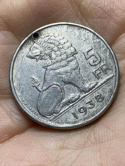 2025年第一百三十八场(总第一百六十四场）外国好品散币场(免佣金) - 打孔–比利时🇧🇪1938年5法郎(利奥波德三世时期，左法语右荷语版)