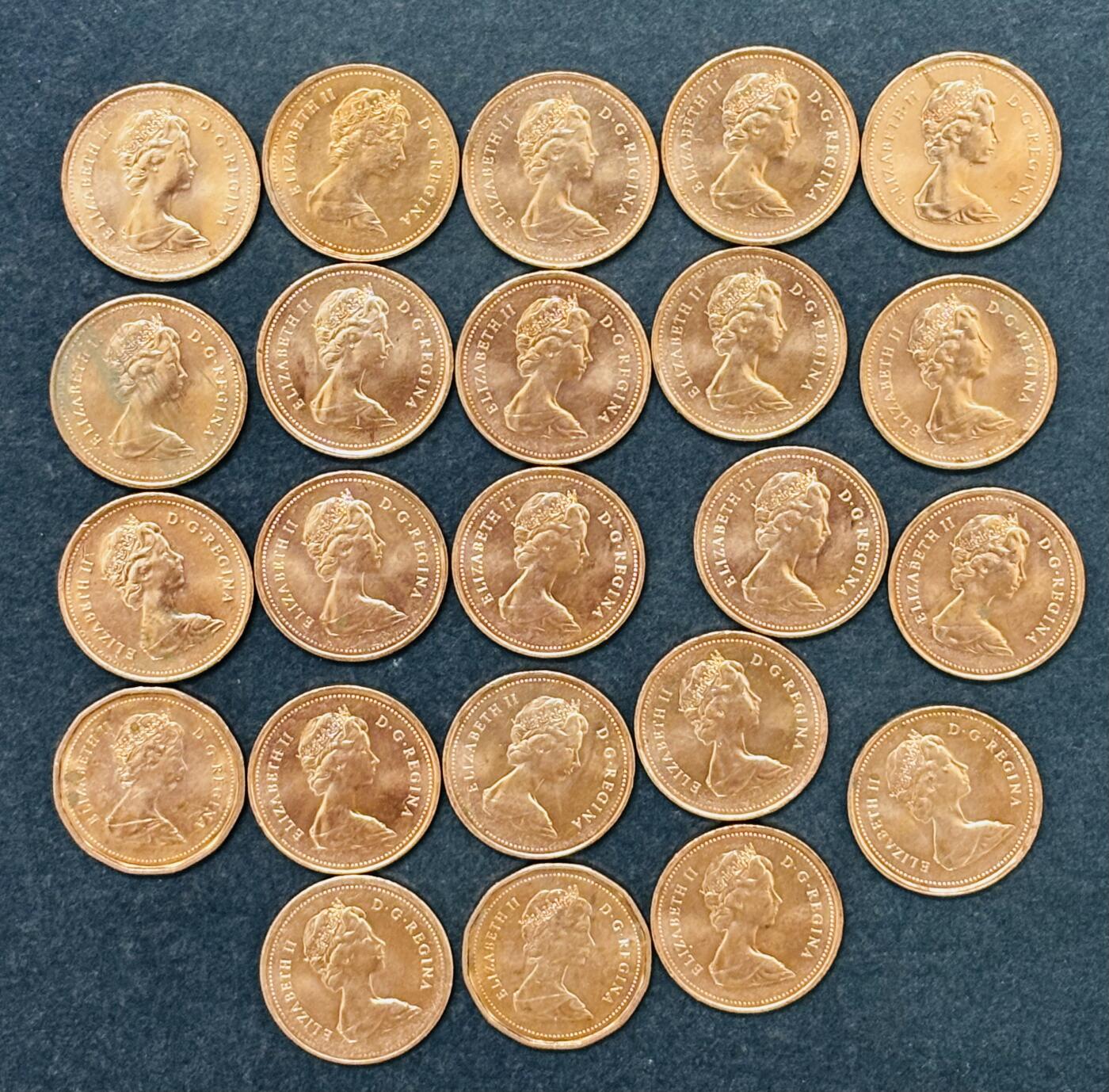 文馨钱币收藏第 286 场，圣诞节专场【 长期接收代拍品低至 0 佣金】 全新加拿大各年份枫叶 1 分 23 枚