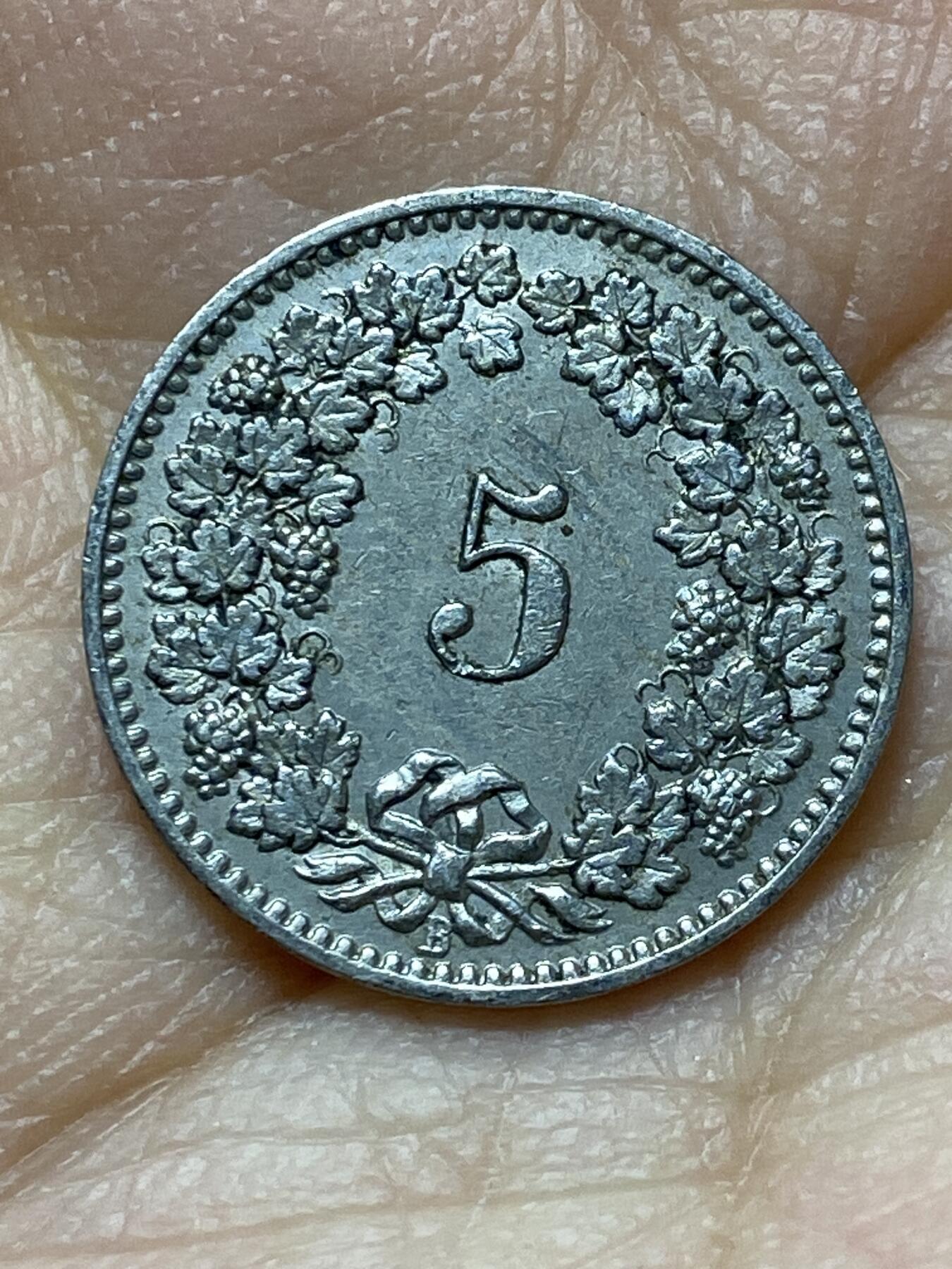 2025年第一百三十八场(总第一百六十四场）外国好品散币场(免佣金)