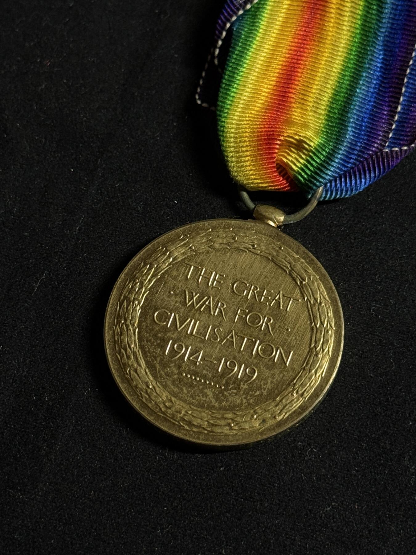 欢庆元旦！戎马世界章牌大赏第109期元旦大拍 英国一战胜利奖章，授予皇家空军（RAF）