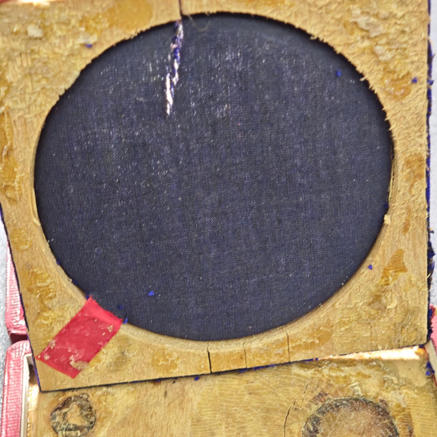 【德藏】世界币章拍卖第158期（拍品征集中~欢迎藏友联系） 英国纪念章原盒 成色如图 直径约76mm