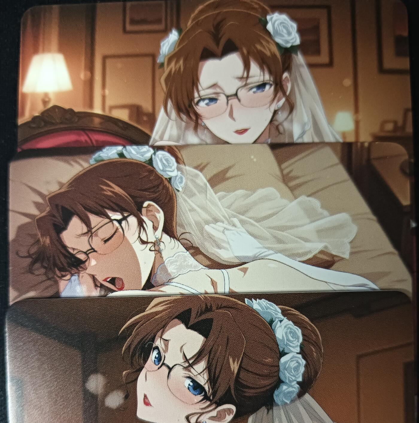 花开卡拍第53期（12月28号周日截拍，品控勿拍!!!拍品不寄存，运费5元，自制卡难免瑕疵，可能存在轻微撞角爆边等出厂瑕疵，品控介意勿拍！） 皇帝新衣 妃英理婚纱小套 艺术版3张 折光彩闪