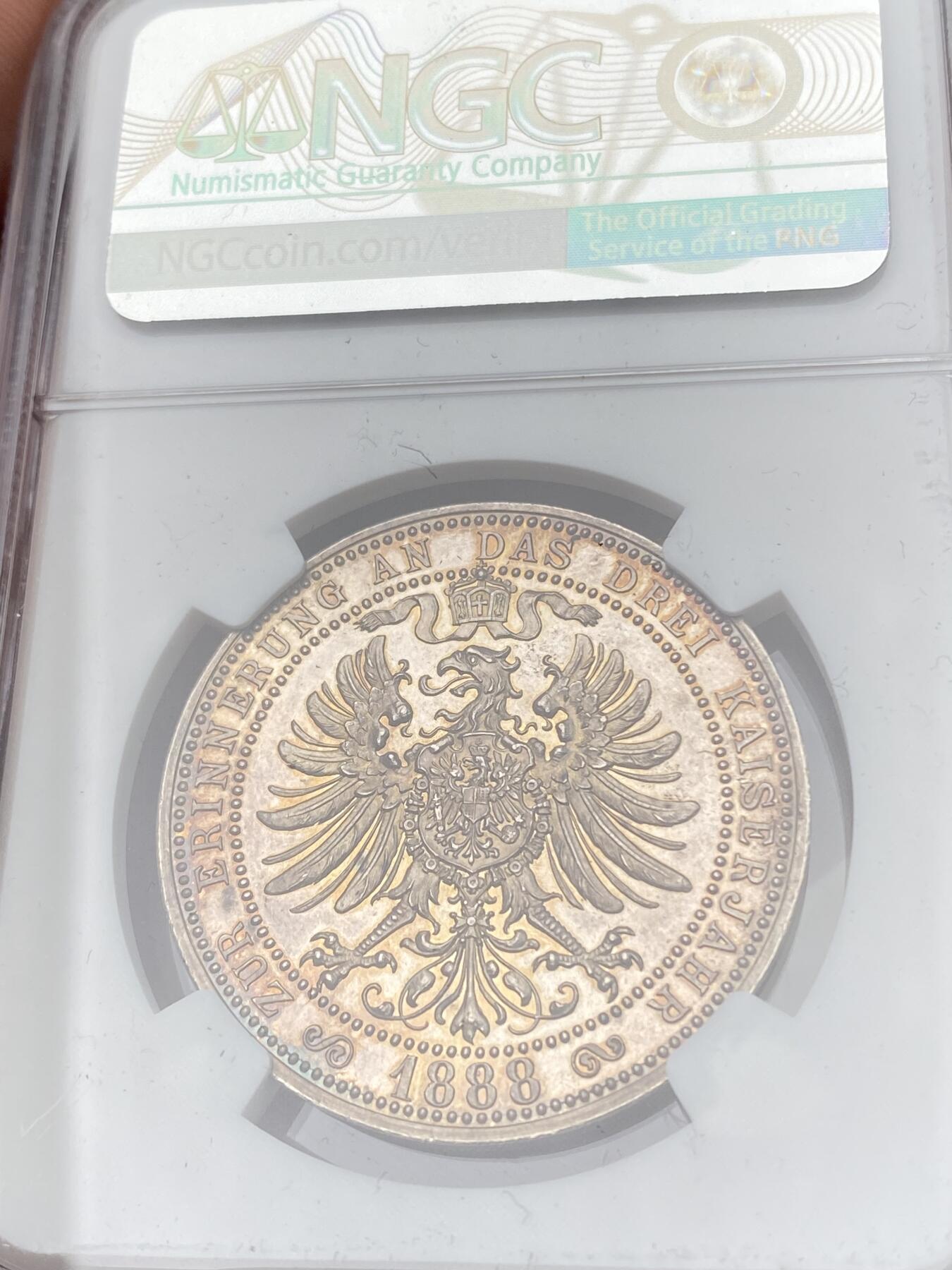 万国钱币拍卖第058期（万国新年大拍） NGC MS63 1888年德国三皇之年普鲁士鹰纪念银章 黄金彩完美包浆 高浮雕喷砂镜面精制三皇全深打的普鲁士鹰少见