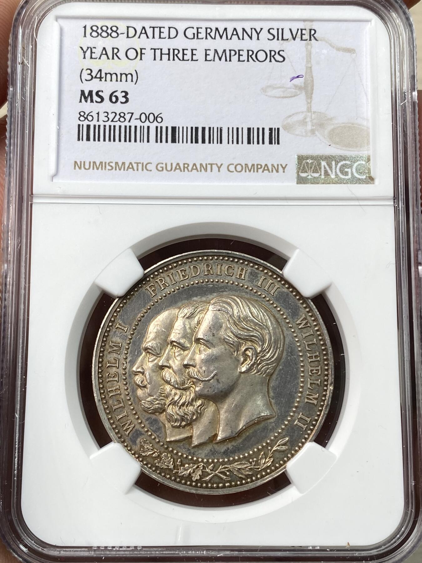 万国钱币拍卖第058期（万国新年大拍） NGC MS63 1888年德国三皇之年普鲁士鹰纪念银章 黄金彩完美包浆 高浮雕喷砂镜面精制三皇全深打的普鲁士鹰少见