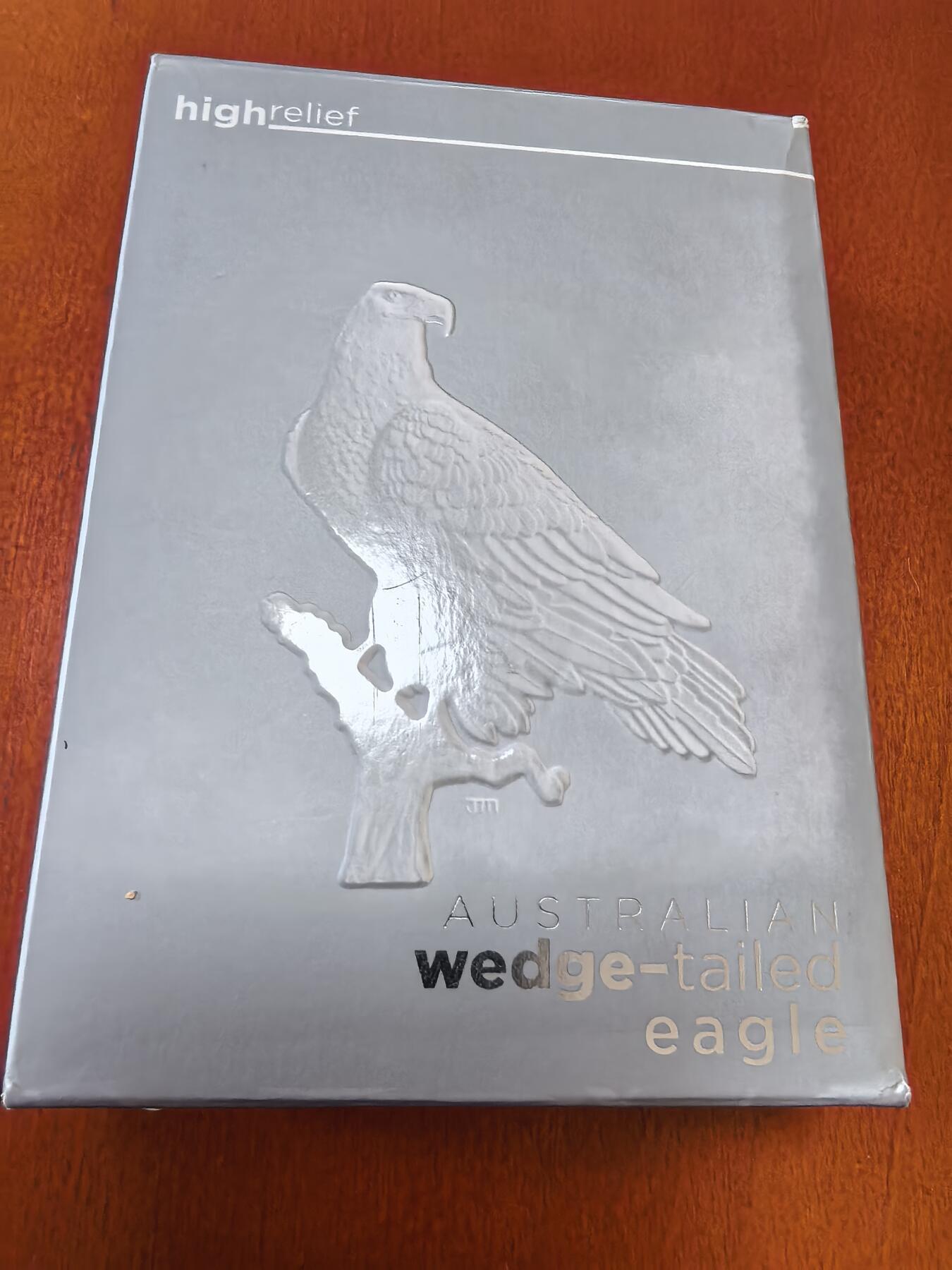 长老汇蛇年精选第八十五场拍卖 2016澳大利亚楔尾鹰1元精制高浮雕弧形精制银币，NGC PF70UC， 雕刻师签名版，高档评级币盒