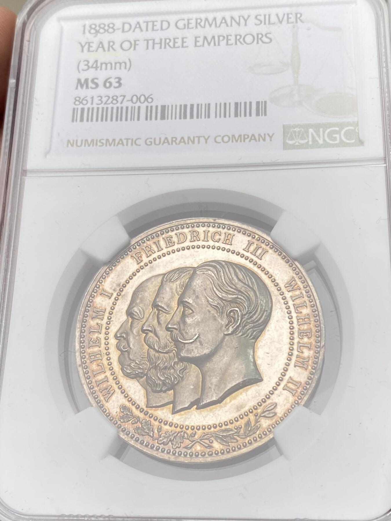 万国钱币拍卖第058期（万国新年大拍） NGC MS63 1888年德国三皇之年普鲁士鹰纪念银章 黄金彩完美包浆 高浮雕喷砂镜面精制三皇全深打的普鲁士鹰少见